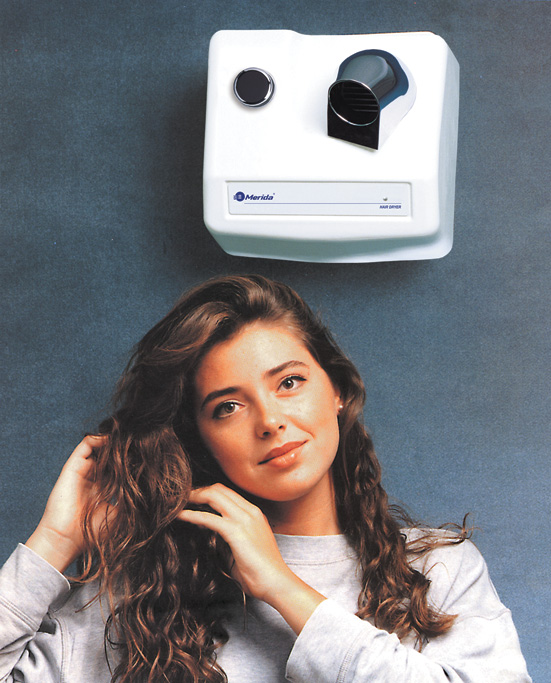 Bazénový sušič fén na vlasy Merida kovový lesklý